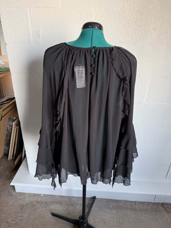 Torrid Black Chiffon Ruffle Long Sleeve Blouse Size 1X - Picture 6 of 7